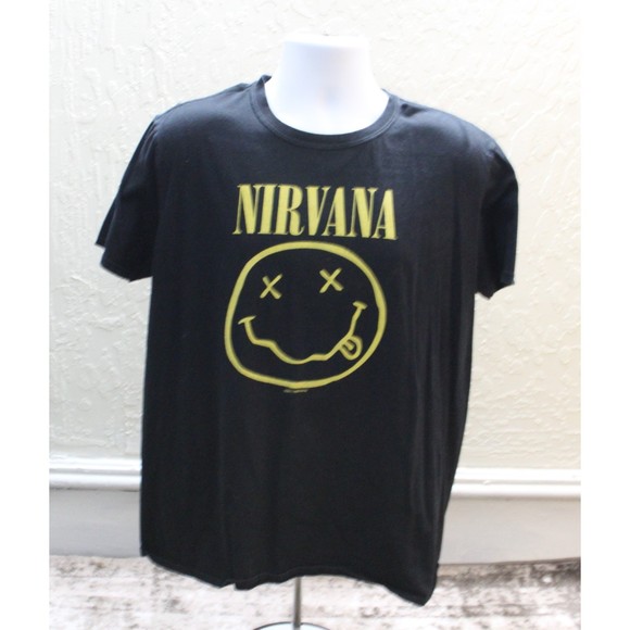 Gildan Other - Gildan Nirvana T-Shirt Size Large